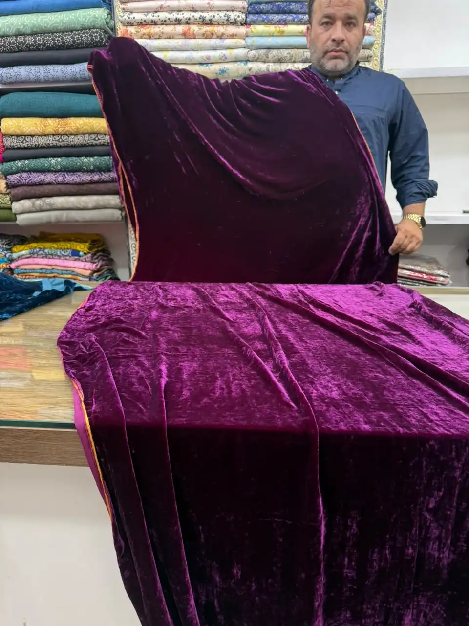 100% pure french velvet 44 thread (21) 100% pure french velvet 44 thread 21 - Image 1
